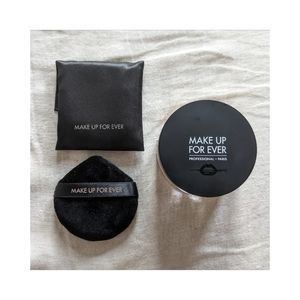NWT Ultra HD Setting Powder